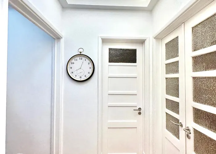 Garden L Fonte Luminosa L Soar Homestay Lisbon